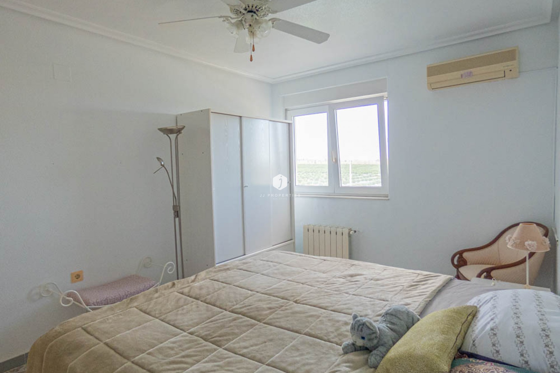 Segunda mano - Villa -
San Miguel de Salinas - Inland