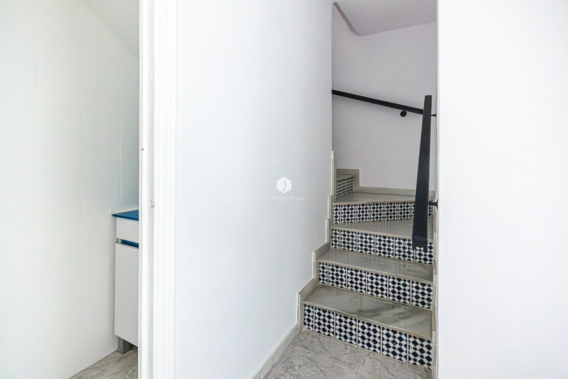 Segunda mano - Villa -
San Miguel de Salinas - Inland