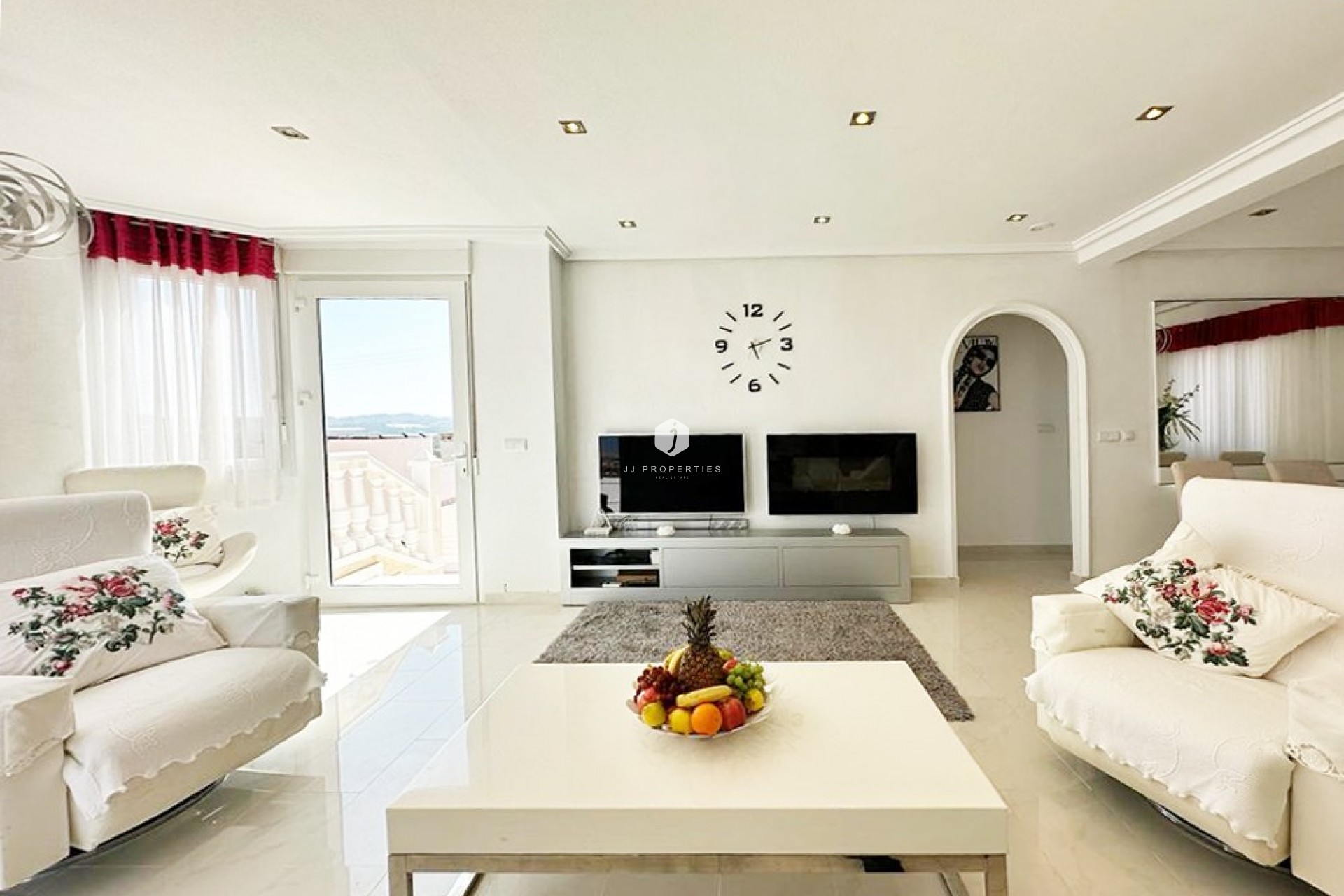 Segunda mano - Villa -
San Miguel de Salinas - Inland