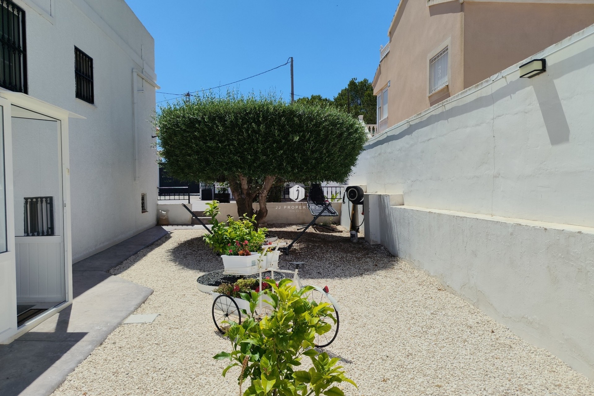 Segunda mano - Villa -
San Miguel / Vistabella Golf - Inland