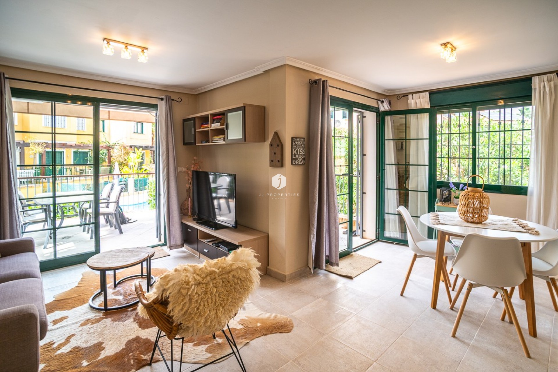 Segunda mano - Villa -
Torrevieja - Costa Blanca