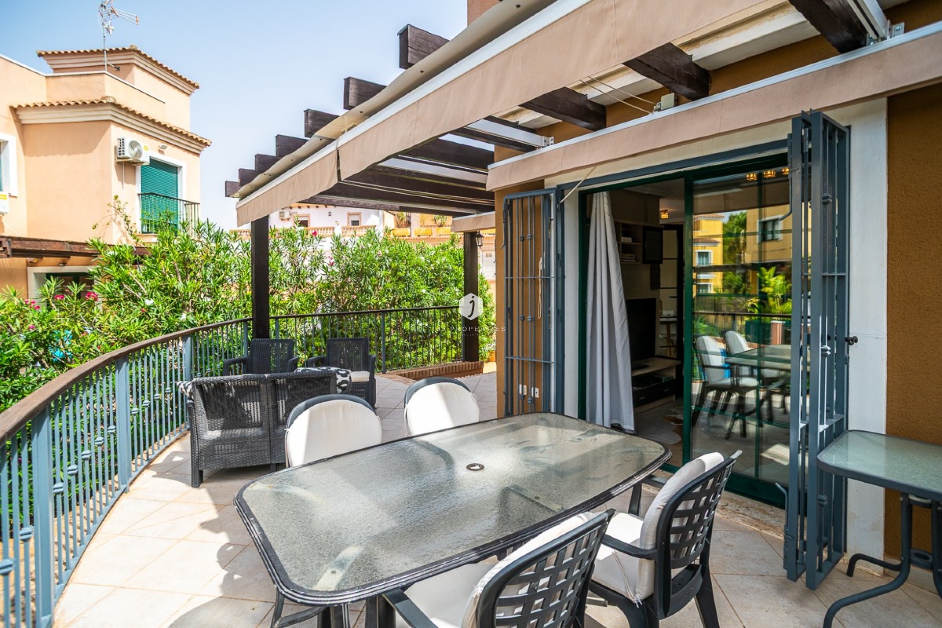 Segunda mano - Villa -
Torrevieja - Costa Blanca