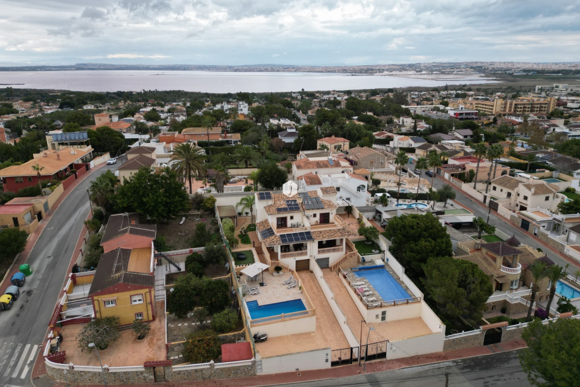 Segunda mano - Villa -
Torrevieja - Costa Blanca