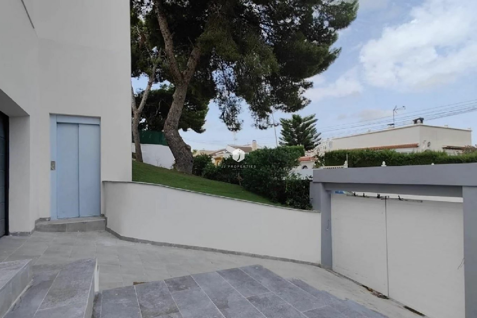 Segunda mano - Villa -
Torrevieja - Costa Blanca