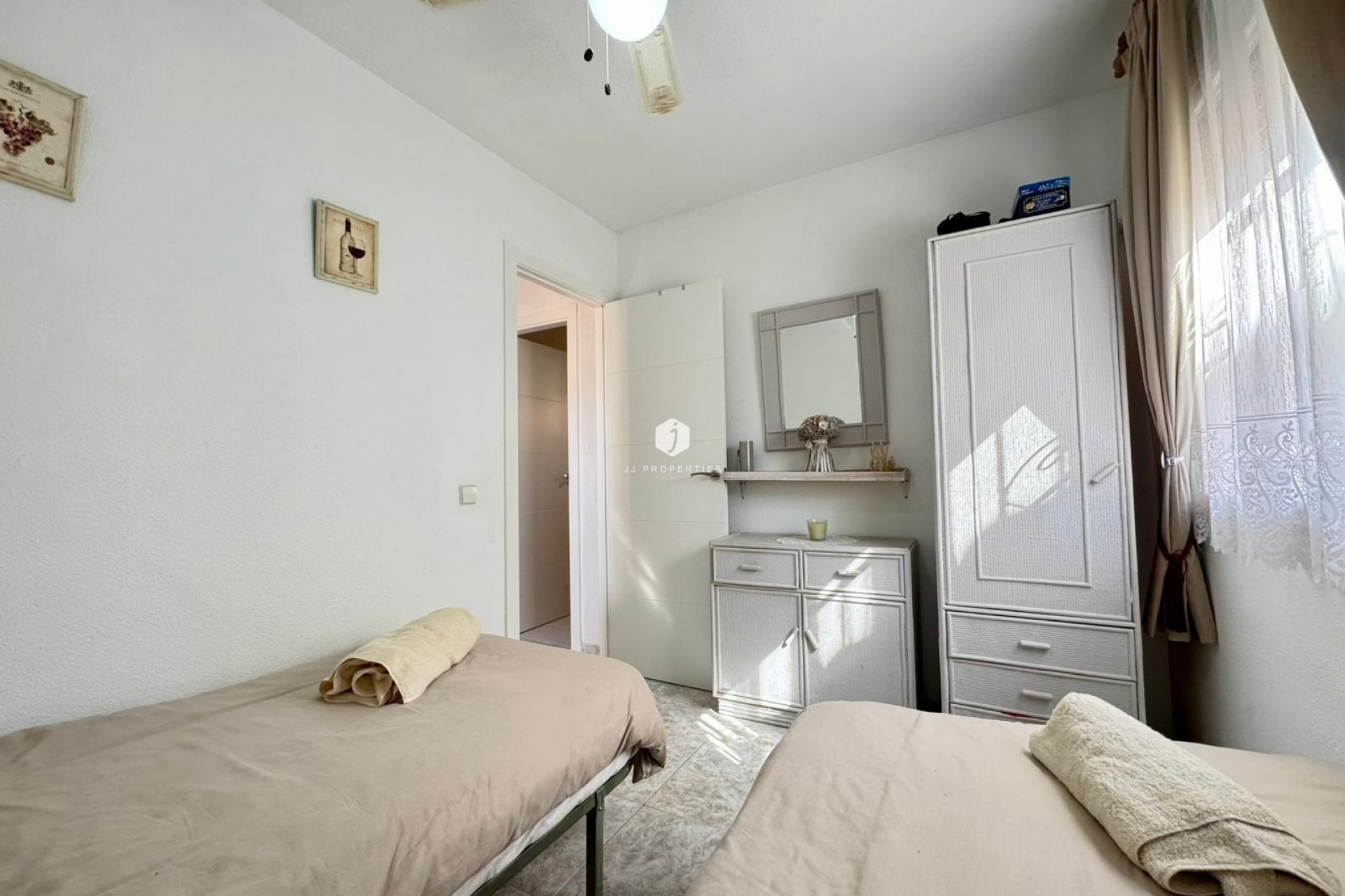 Segunda mano - Villa -
Torrevieja - Costa Blanca