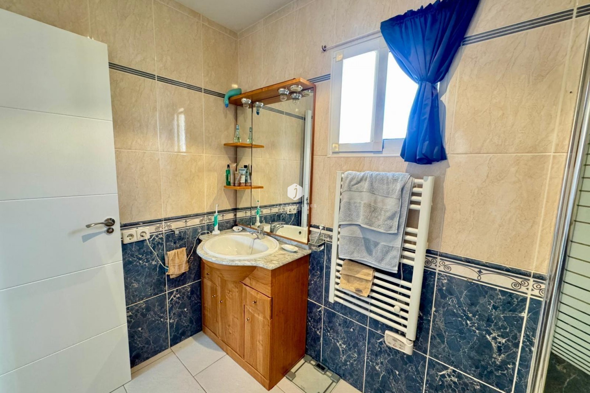 Segunda mano - Villa -
Torrevieja - Costa Blanca