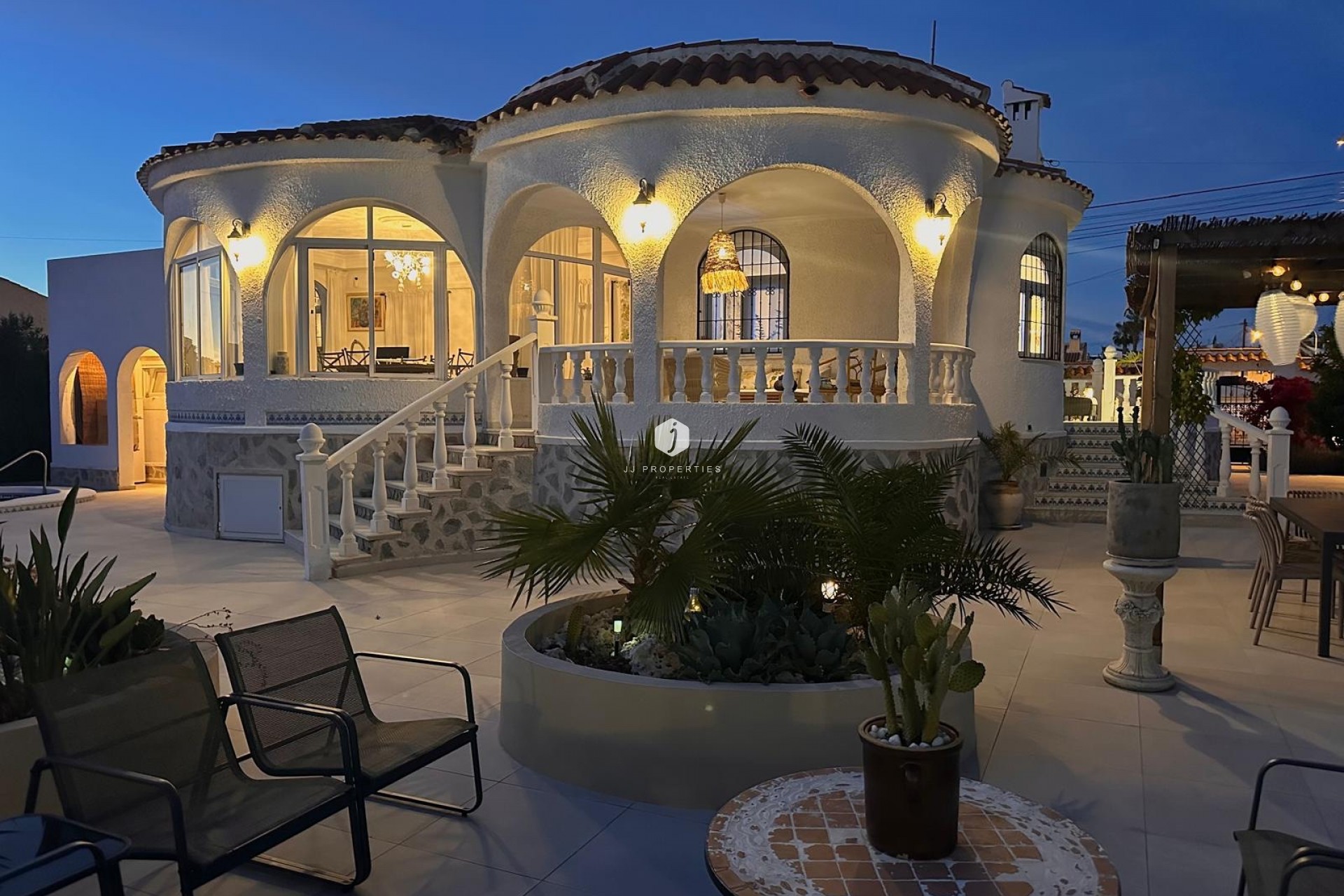 Segunda mano - Villa -
Torrevieja - Costa Blanca