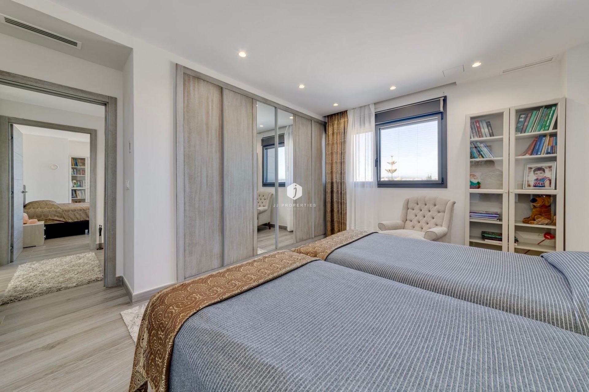 Segunda mano - Villa -
Torrevieja - Costa Blanca