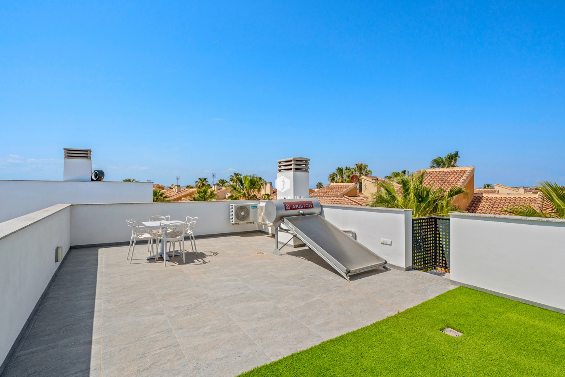 Segunda mano - Villa -
Torrevieja - Costa Blanca