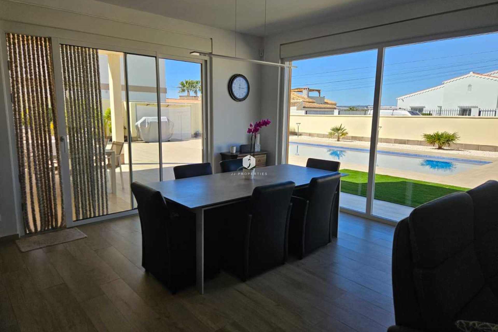 Segunda mano - Villa -
Torrevieja - Costa Blanca
