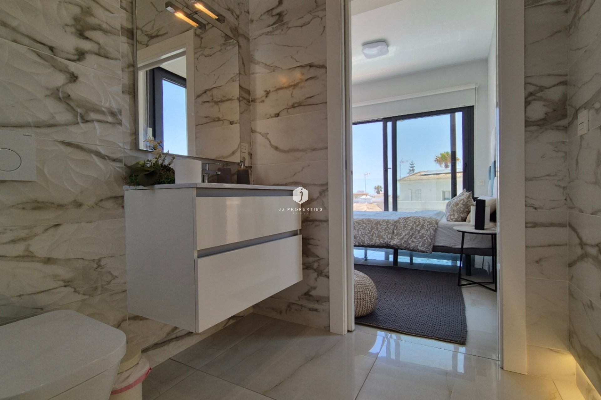 Segunda mano - Villa -
Torrevieja - Costa Blanca