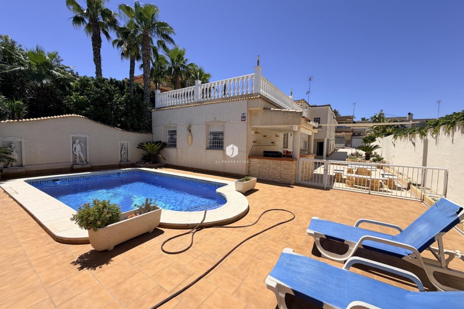 Segunda mano - Villa -
Torrevieja - Costa Blanca