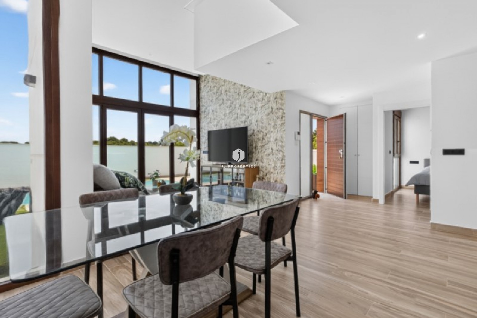 Segunda mano - Villa -
Torrevieja - Costa Blanca