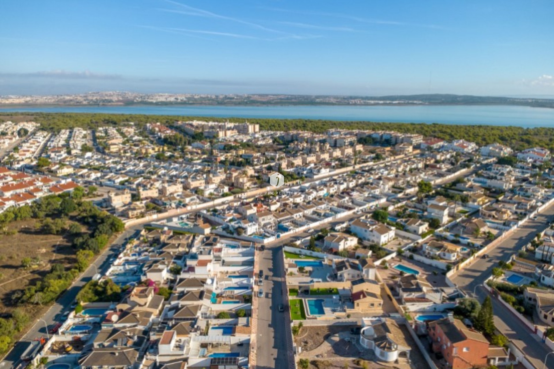 Segunda mano - Villa -
Torrevieja - Costa Blanca