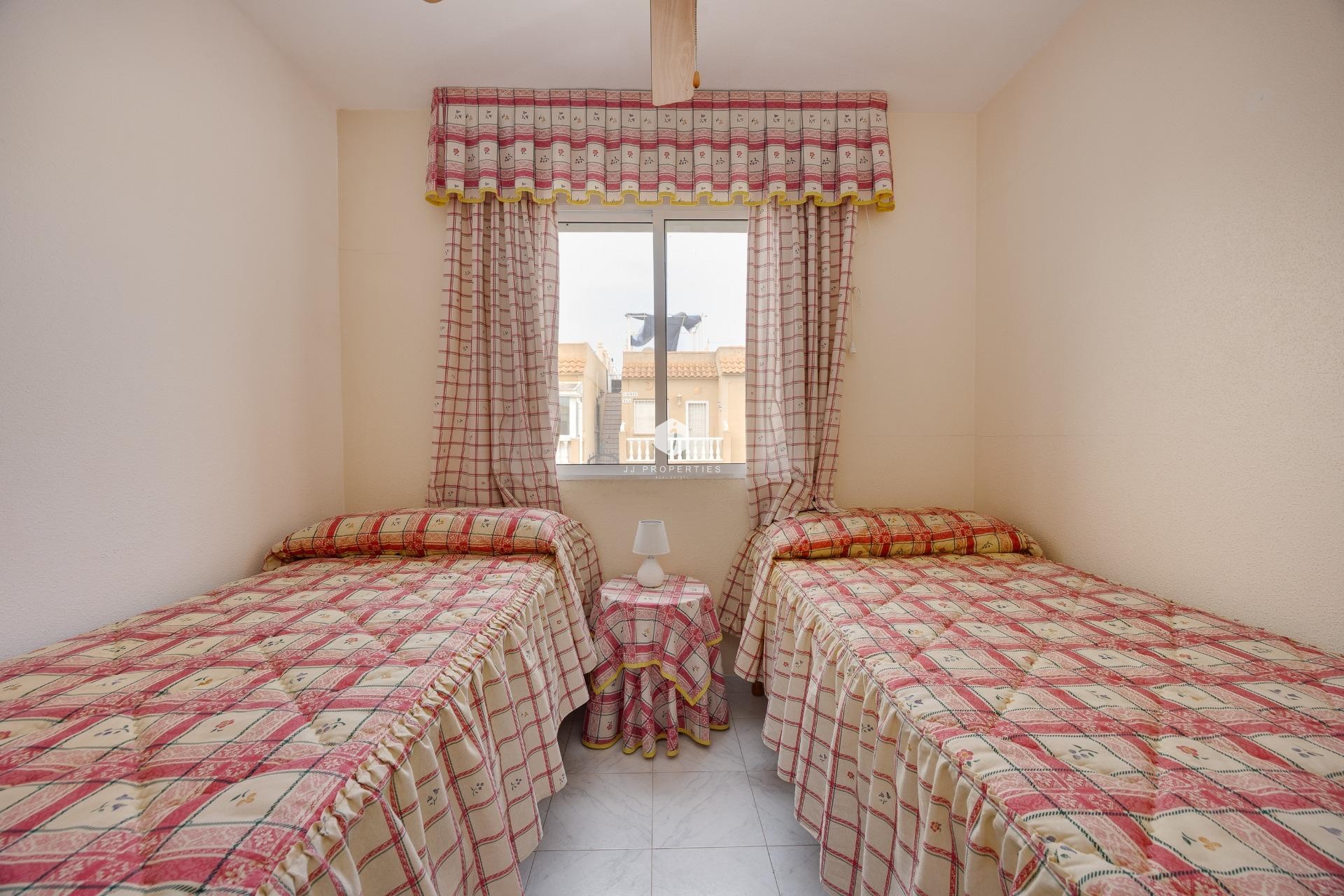 Segunda mano - Villa -
Torrevieja - El Limonar
