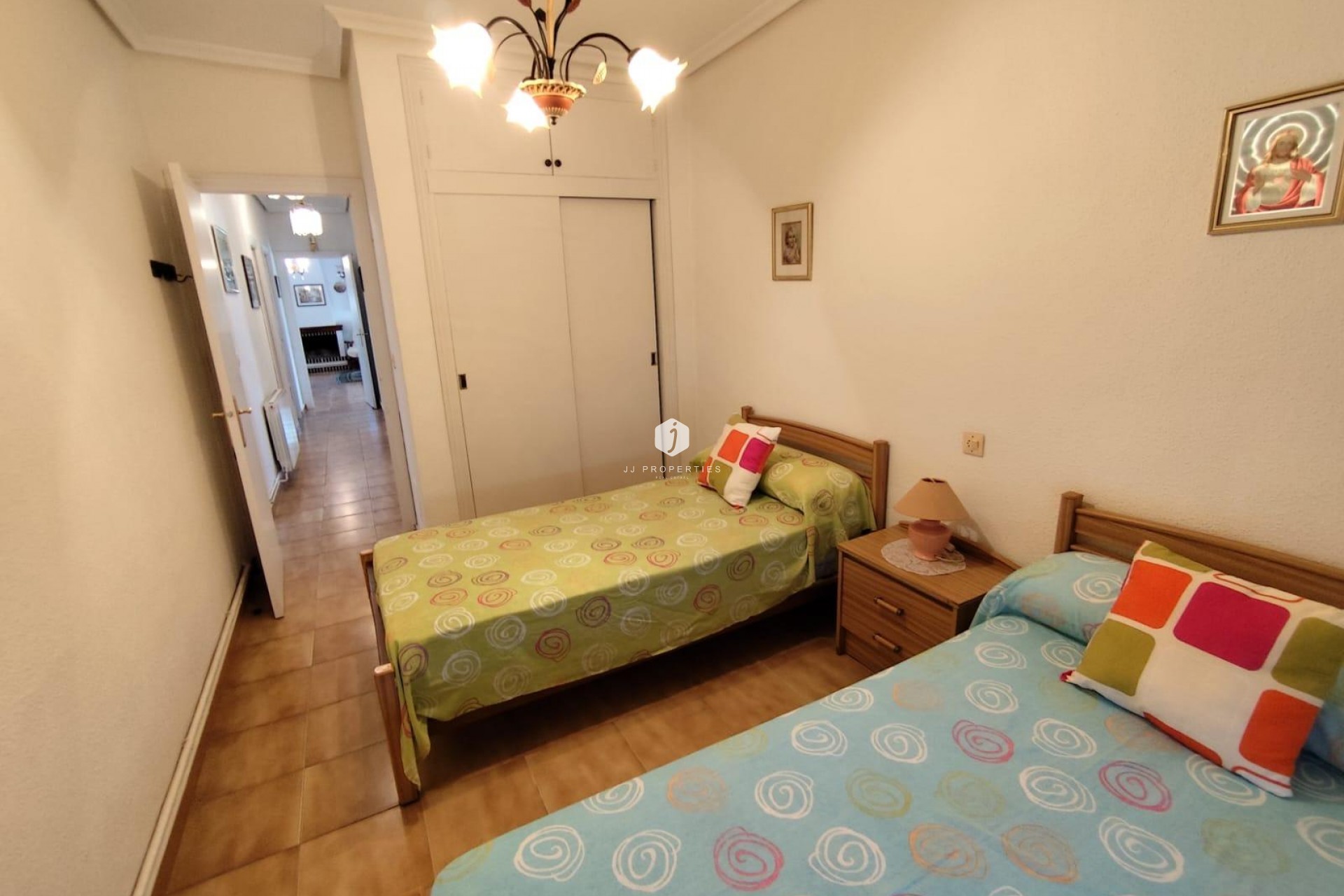 Segunda mano - Villa -
Torrevieja - Estacion de autobuses