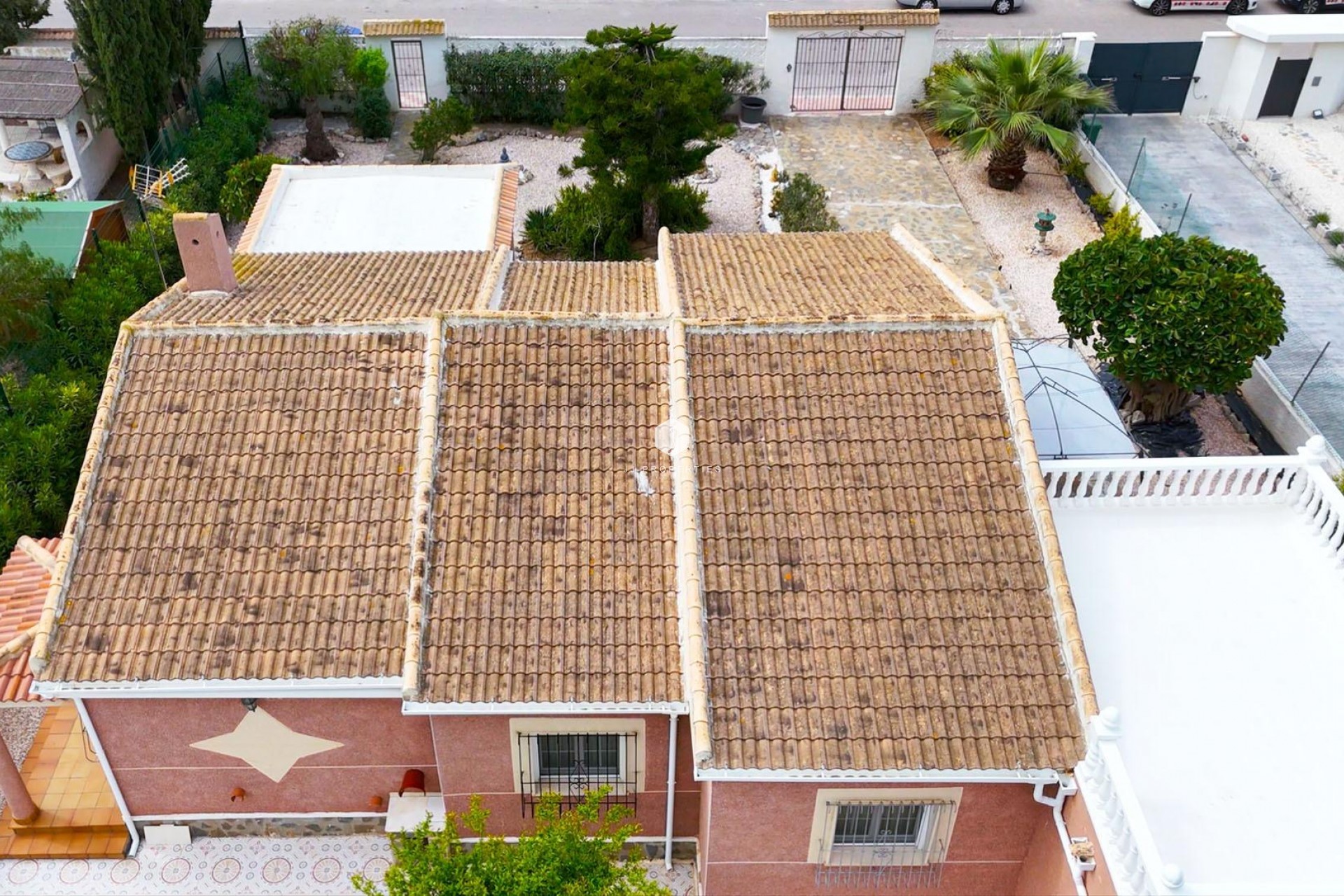 Segunda mano - Villa -
Torrevieja - La siesta