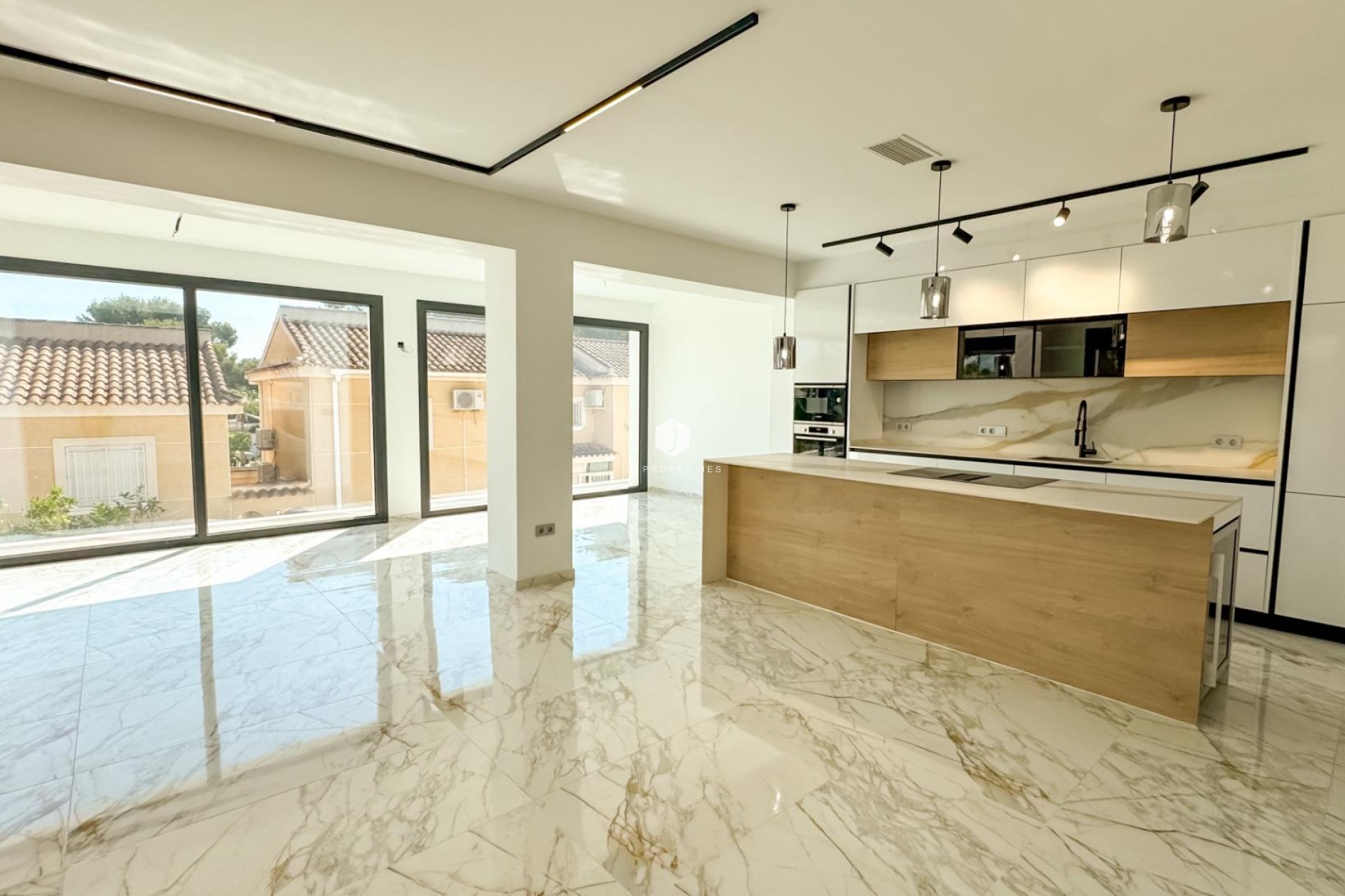 Segunda mano - Villa -
Torrevieja - Los Balcones - Los Altos del Edén