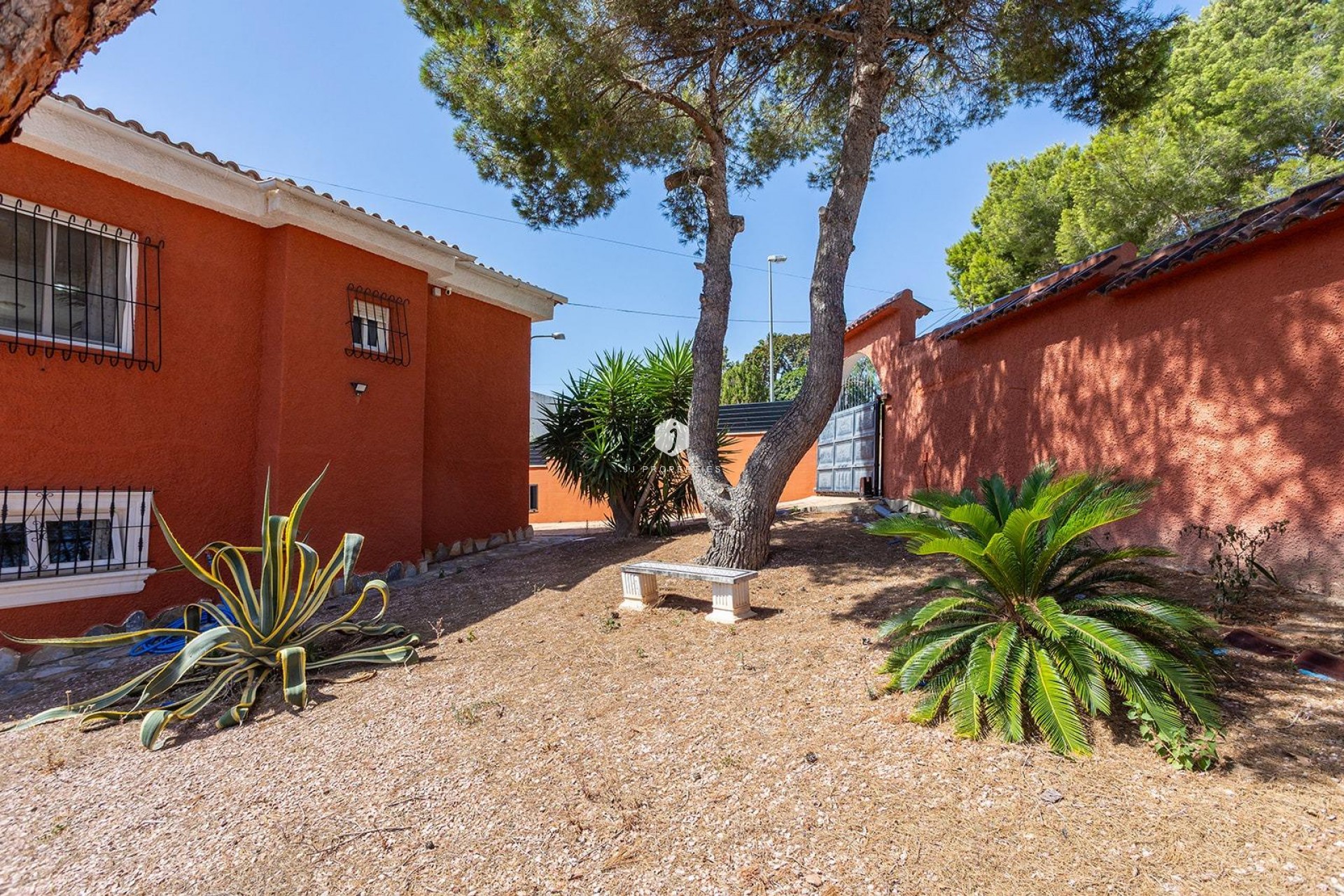 Segunda mano - Villa -
Torrevieja - Los Balcones - Los Altos del Edén