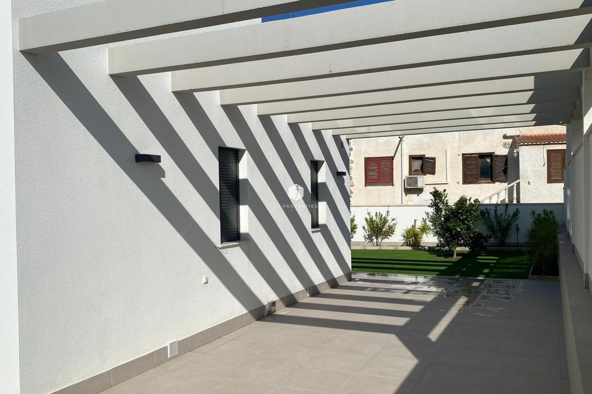 Segunda mano - Villa -
Torrevieja - Los Balcones