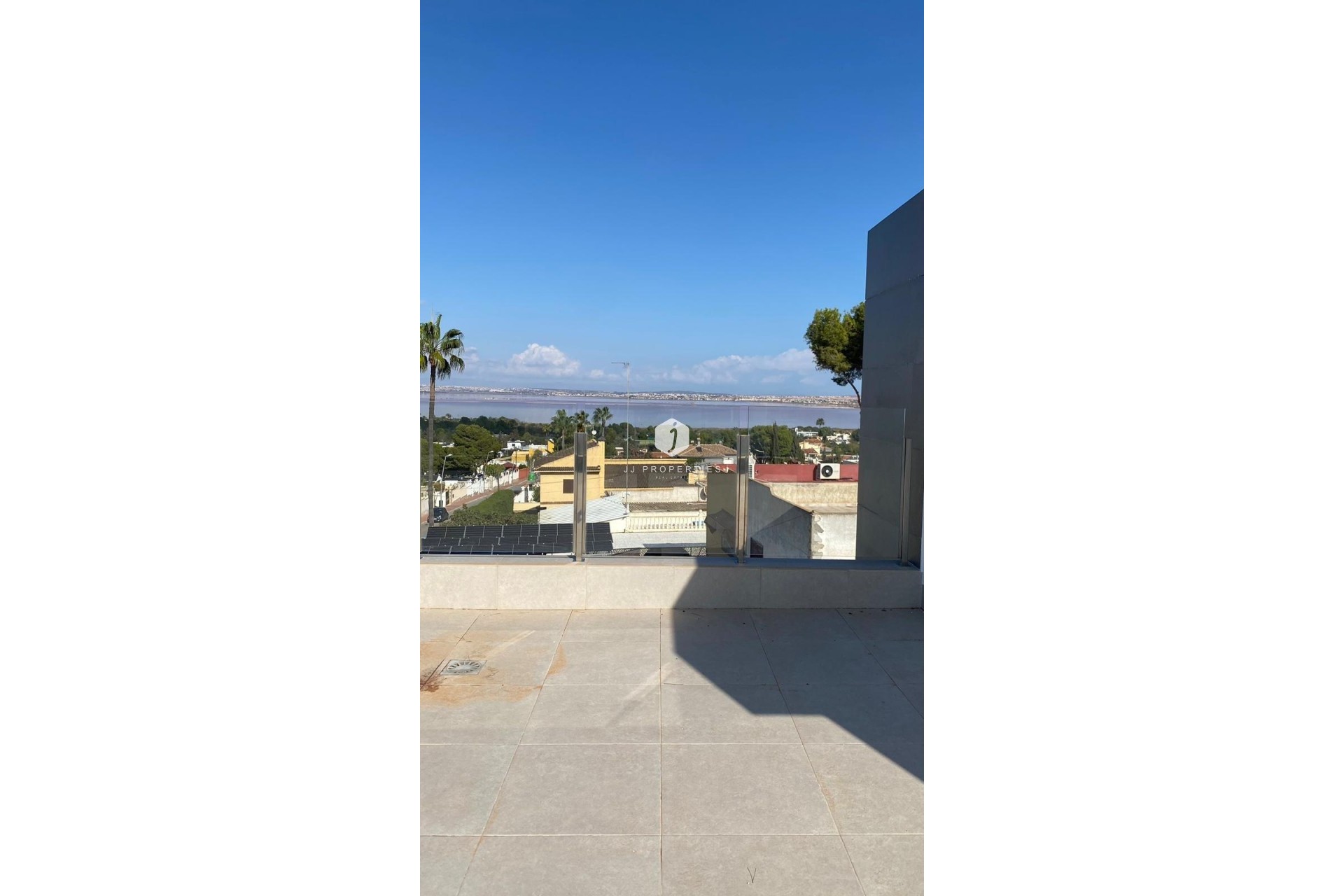 Segunda mano - Villa -
Torrevieja - Los Balcones