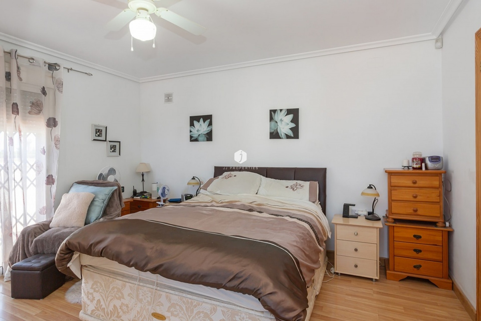 Segunda mano - Villa -
Torrevieja - Los Balcones