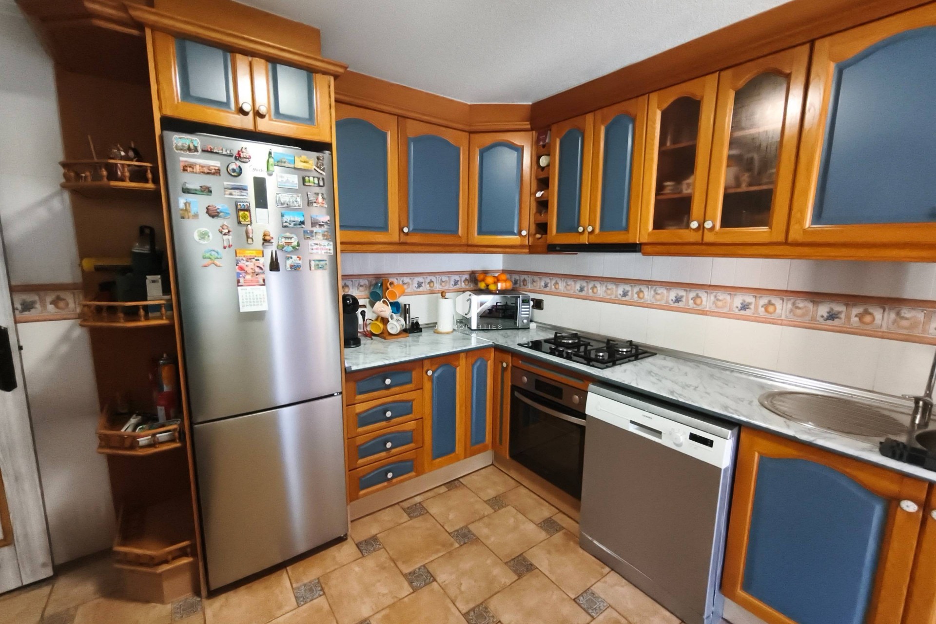 Segunda mano - Villa -
Torrevieja - Los Balcones