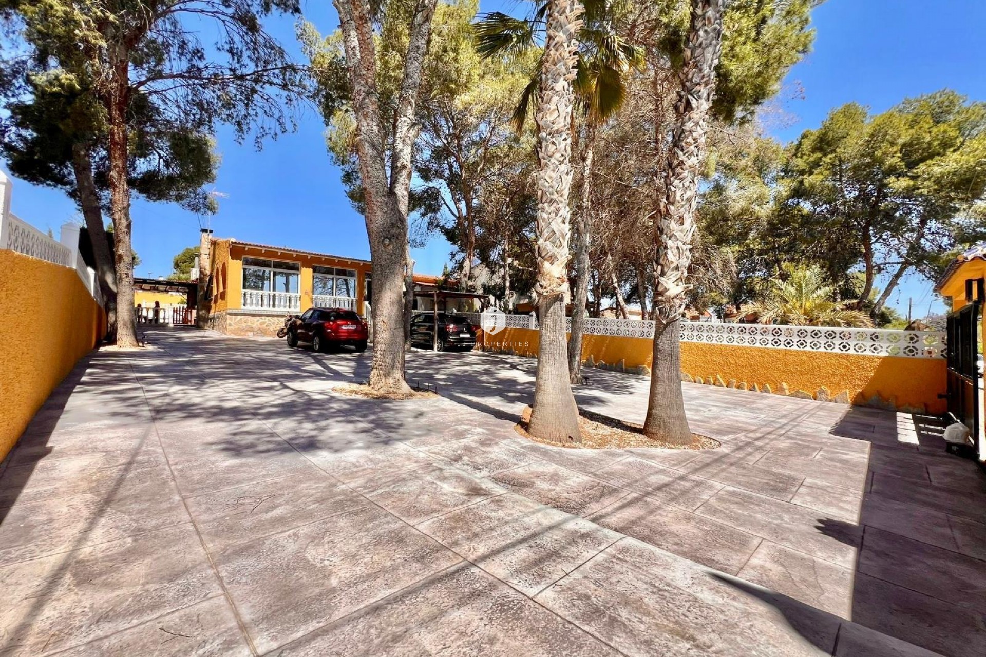 Segunda mano - Villa -
Torrevieja - Los Balcones