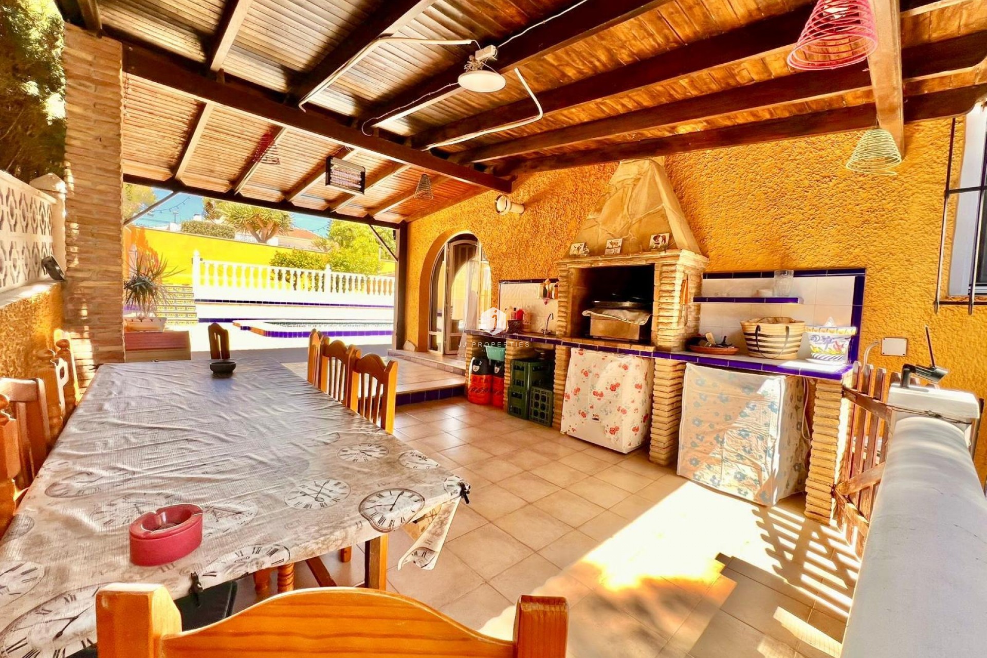 Segunda mano - Villa -
Torrevieja - Los Balcones