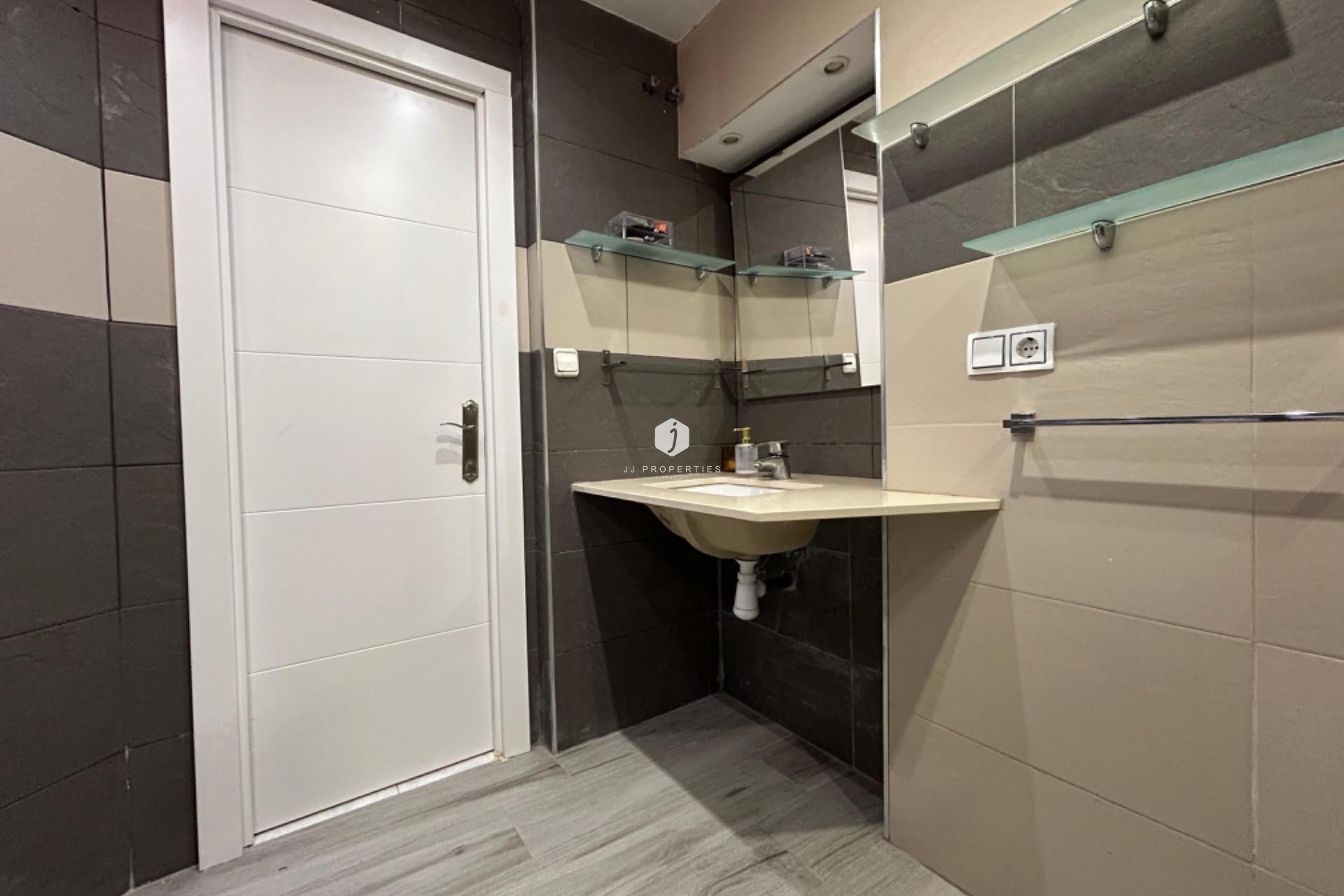 Segunda mano - Villa -
Torrevieja - Los Frutales