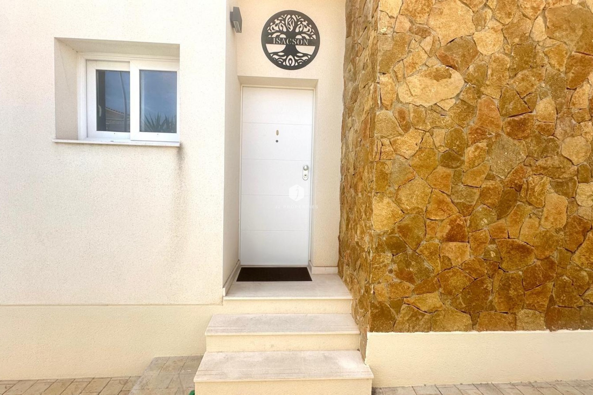 Segunda mano - Villa -
Torrevieja - Miramar - Torre Del Moro