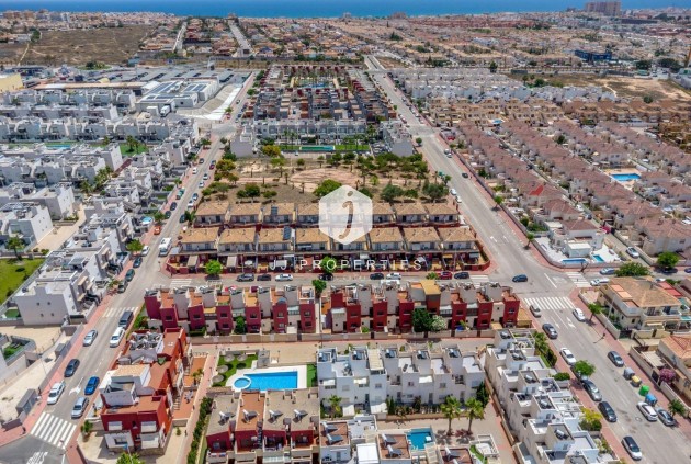 Szalet - Z drugiej ręki - Torrevieja -
                aguas nuevas