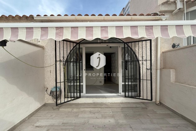 Szalet - Z drugiej ręki - Torrevieja -
                La Siesta - El Salado - Torreta