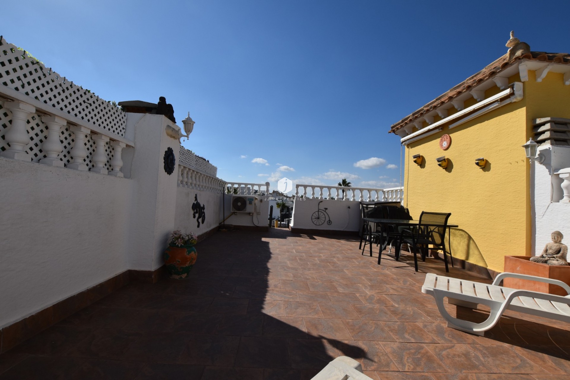 Tweedehands - Appartement / flat -
Algorfa - Inland