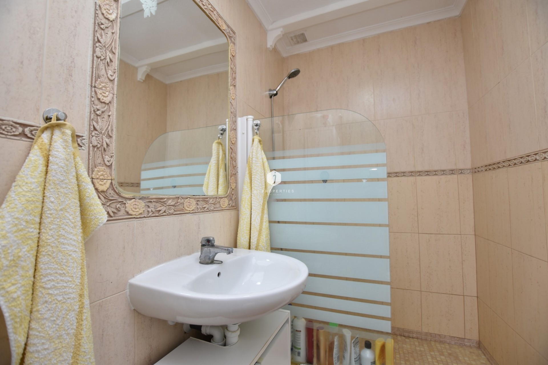 Tweedehands - Appartement / flat -
Algorfa - Inland