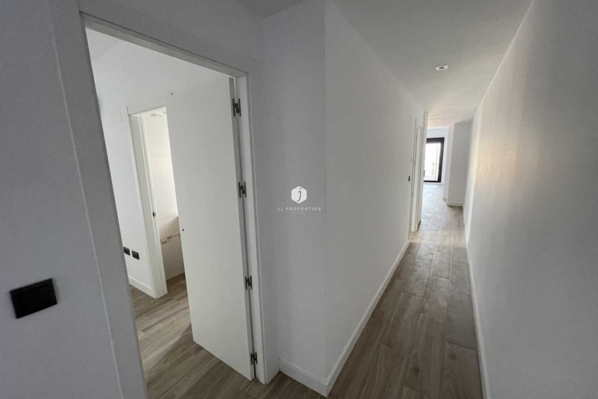Tweedehands - Appartement / flat -
Algorfa - Inland