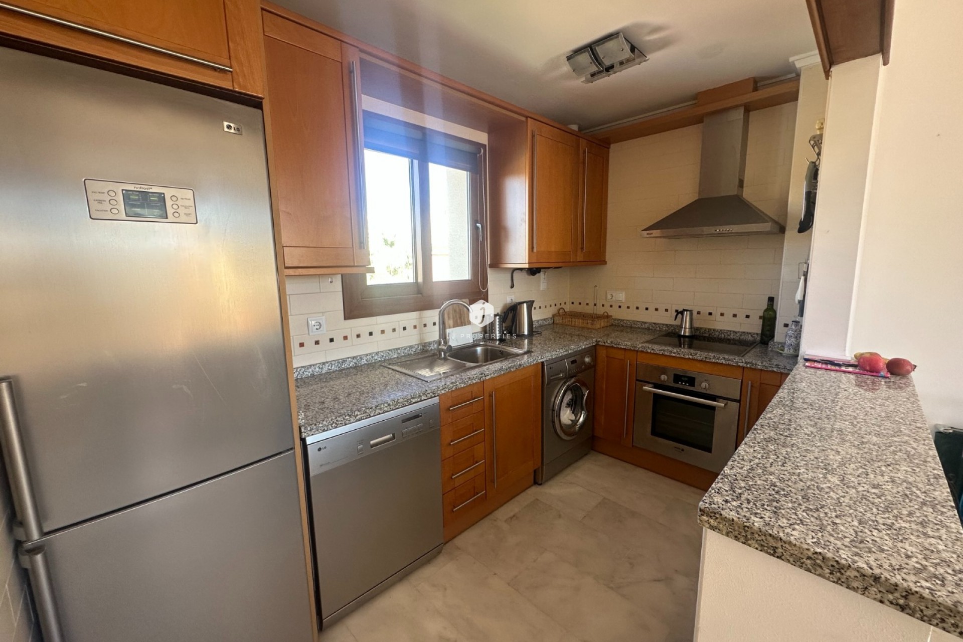 Tweedehands - Appartement / flat -
Algorfa - Inland