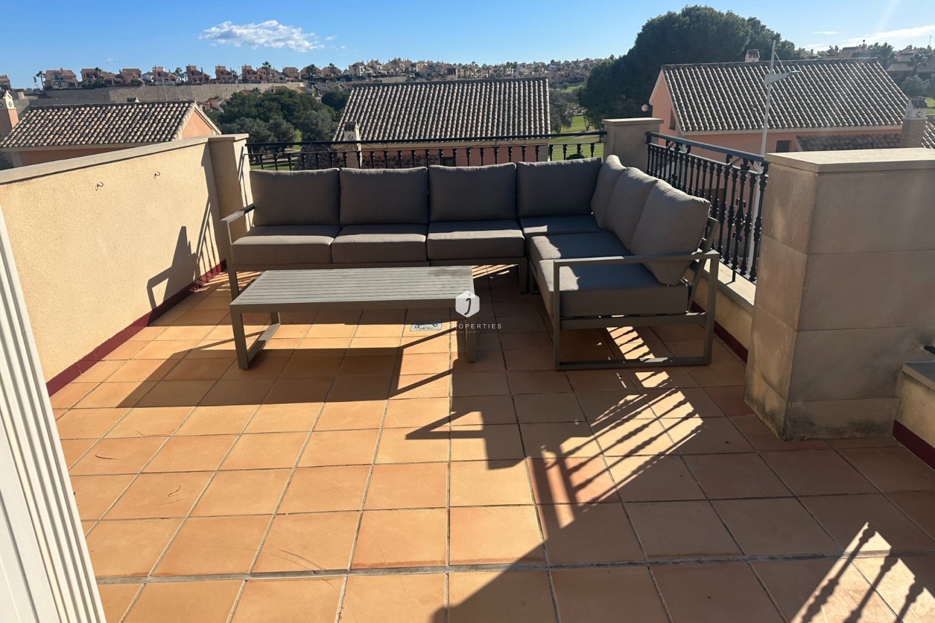 Tweedehands - Appartement / flat -
Algorfa - Inland