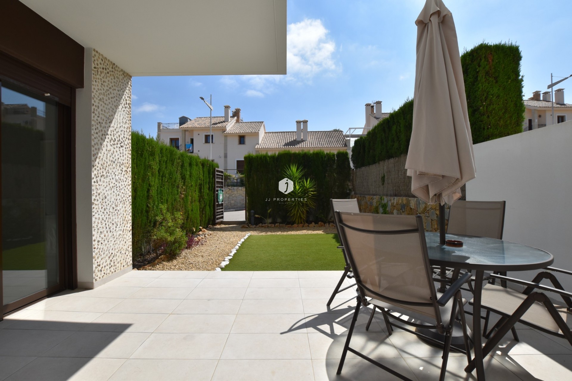 Tweedehands - Appartement / flat -
Algorfa - Inland