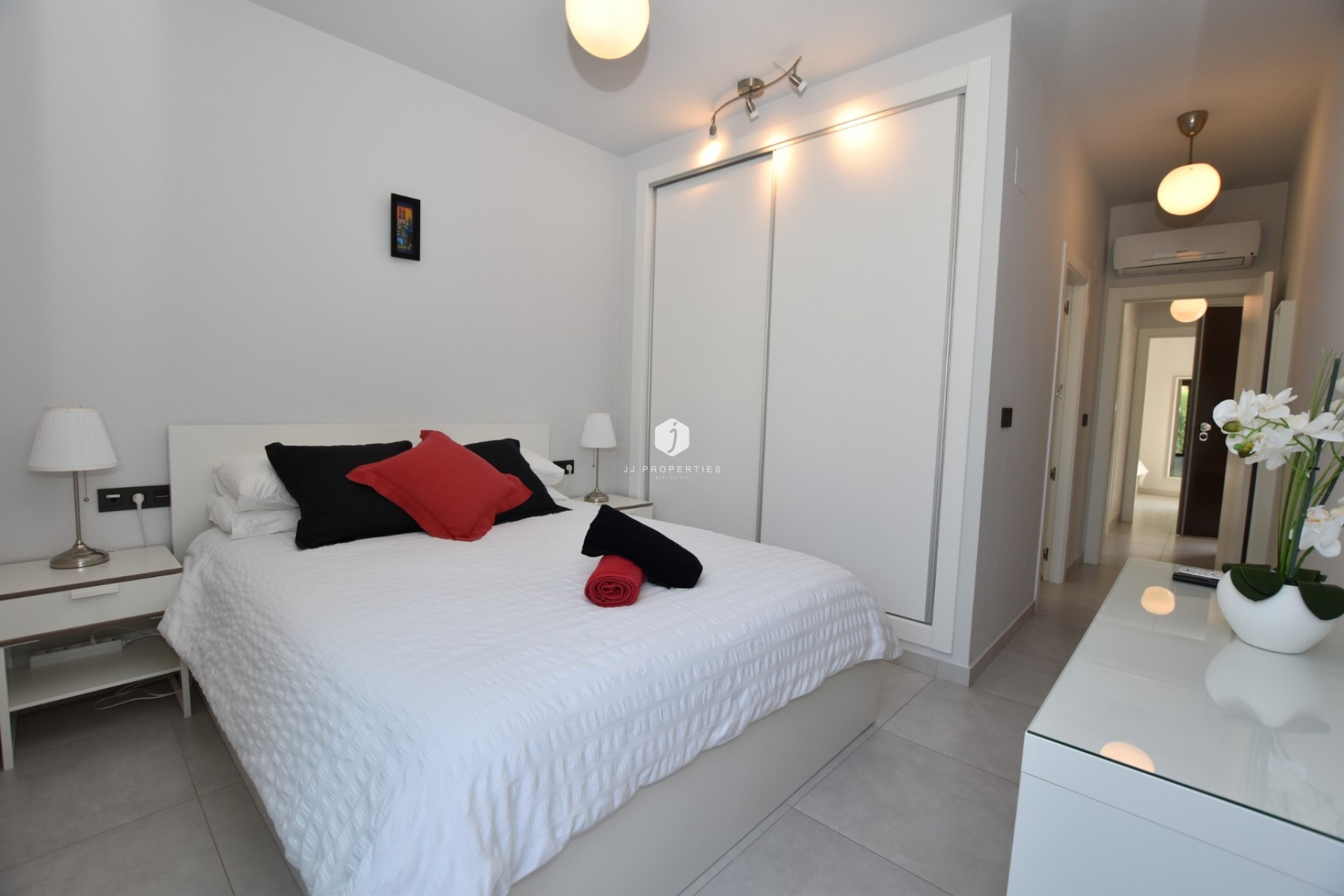 Tweedehands - Appartement / flat -
Algorfa - Inland