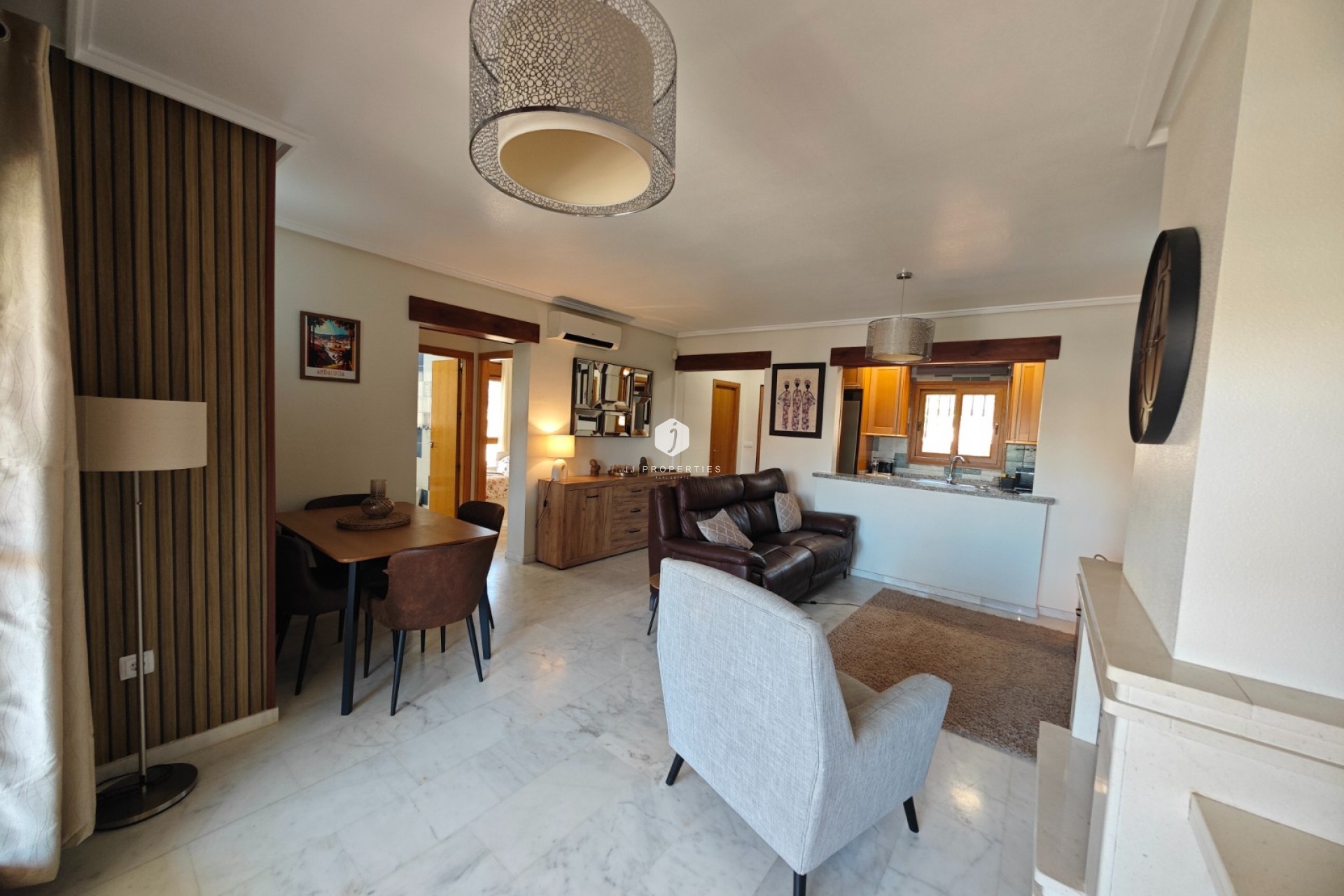 Tweedehands - Appartement / flat -
Algorfa - Inland