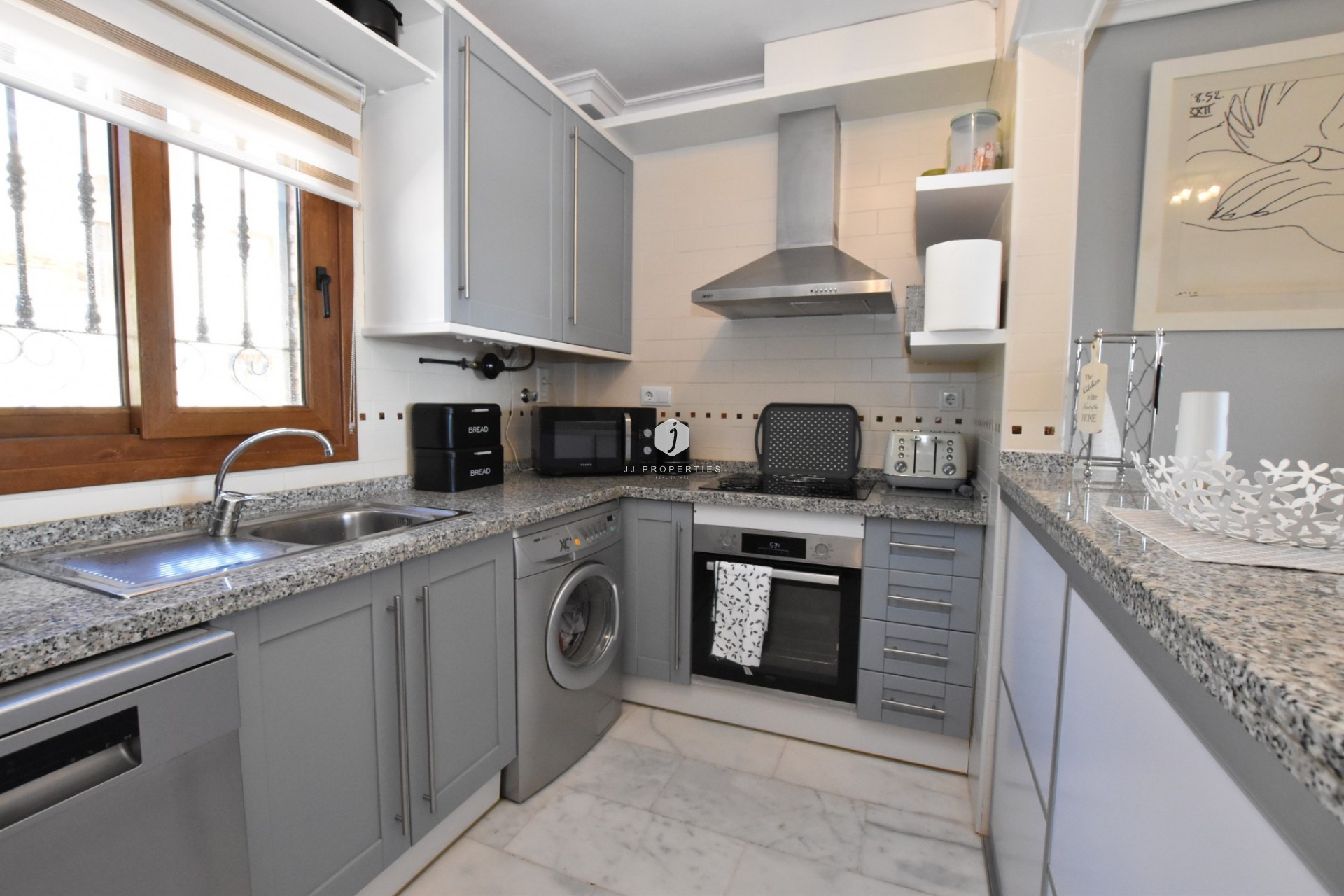 Tweedehands - Appartement / flat -
Algorfa - Inland