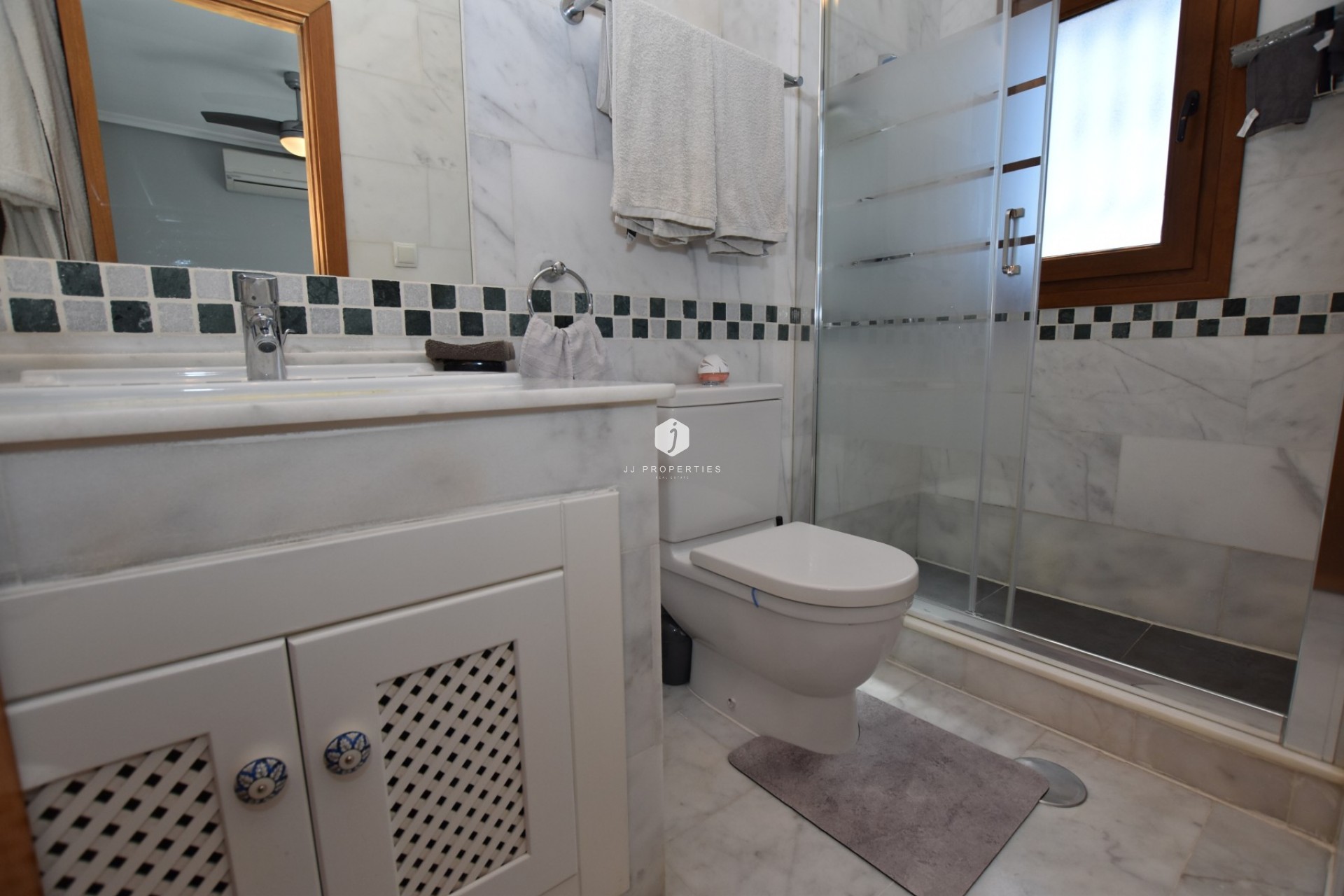 Tweedehands - Appartement / flat -
Algorfa - Inland