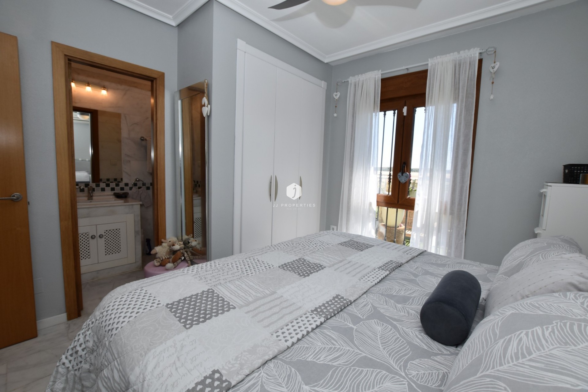 Tweedehands - Appartement / flat -
Algorfa - Inland