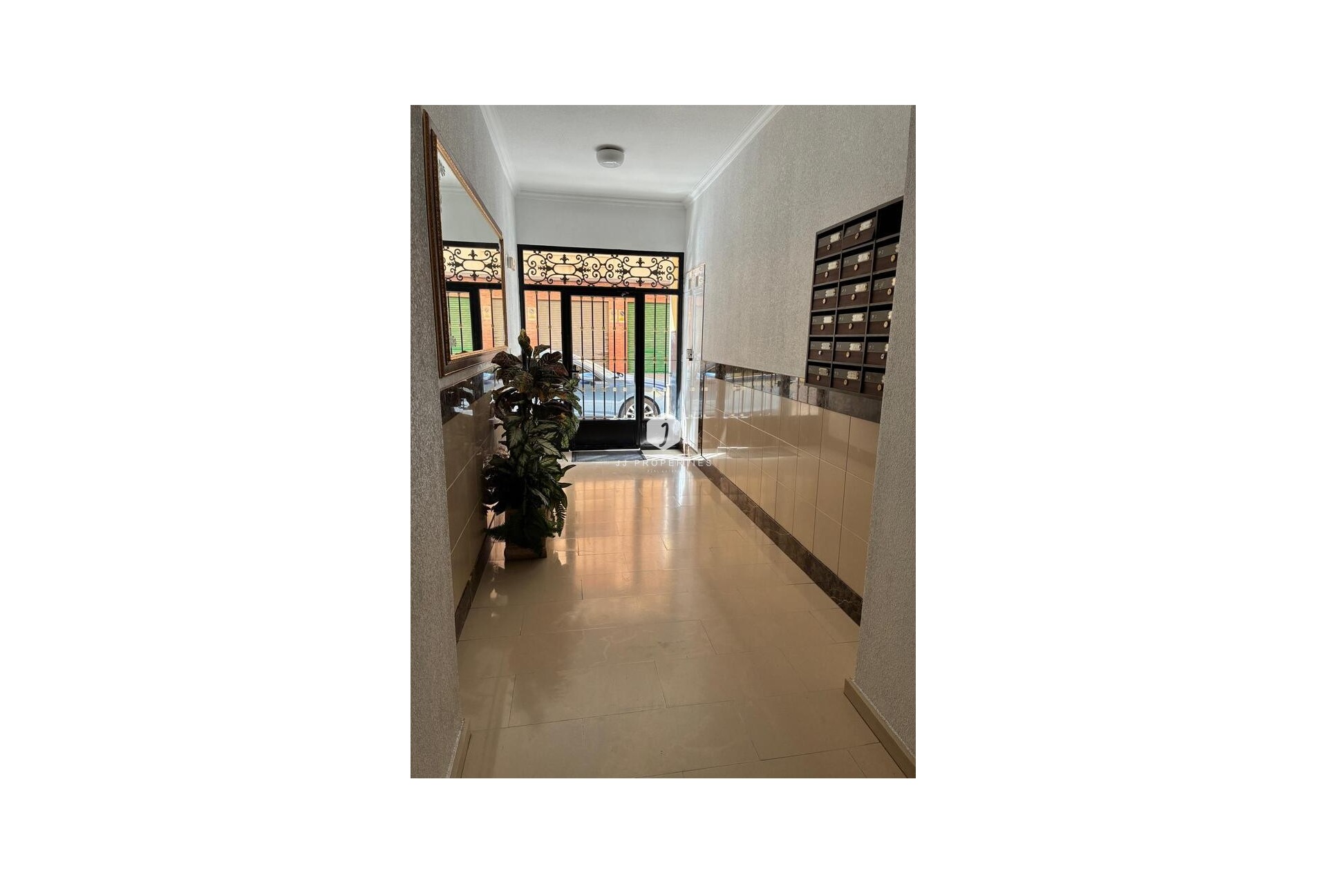 Tweedehands - Appartement / flat -
Almoradí - Costa Blanca