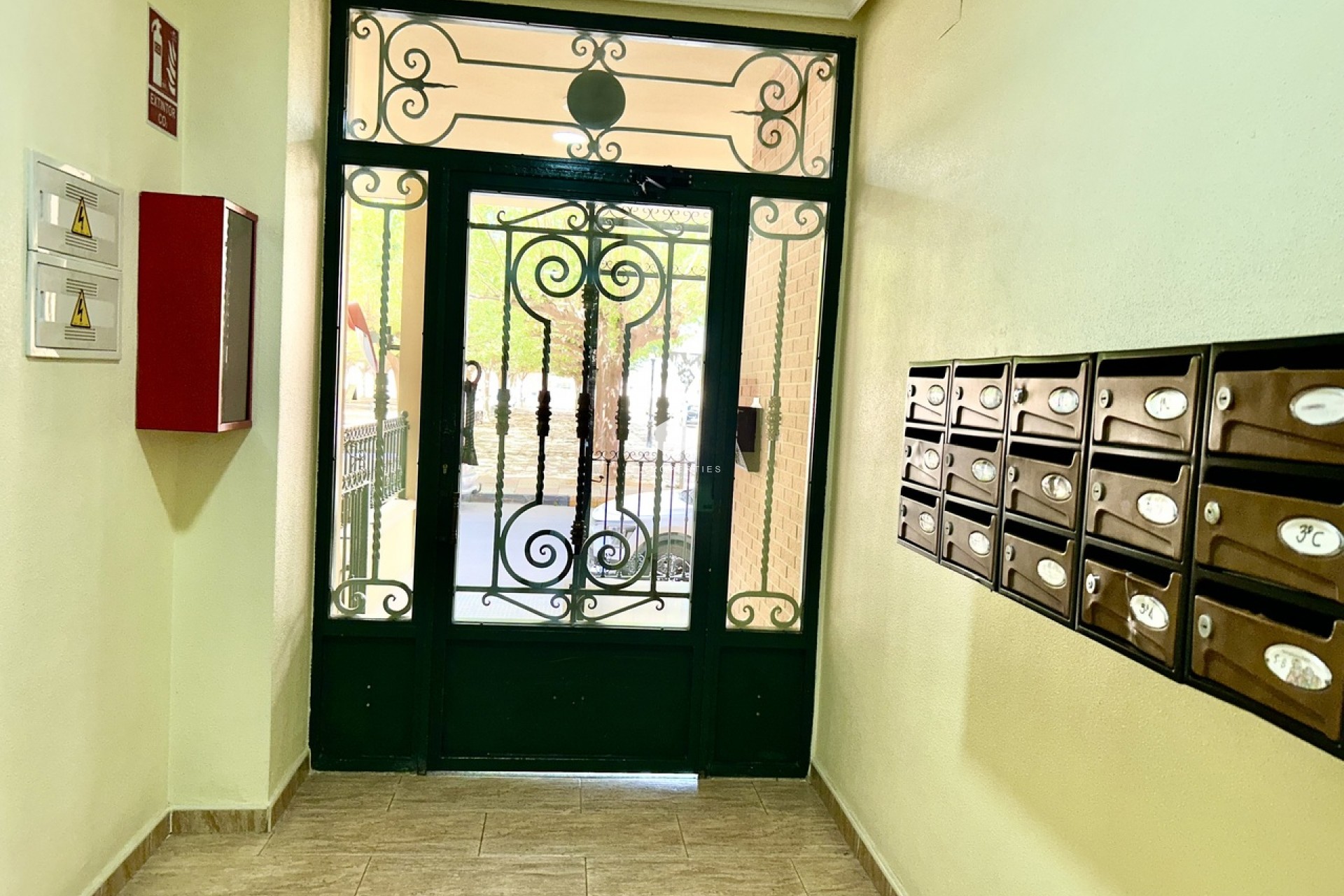 Tweedehands - Appartement / flat -
Almoradí - Inland