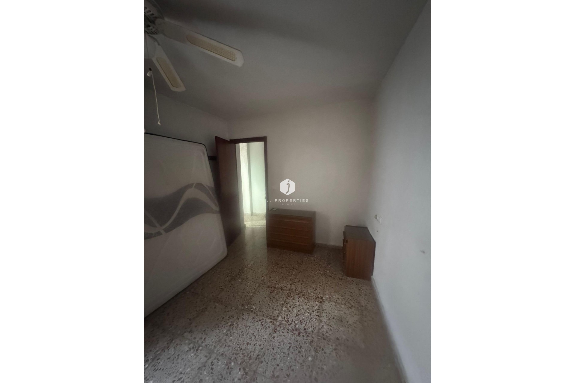 Tweedehands - Appartement / flat -
Bigastro - Bigastro Centro