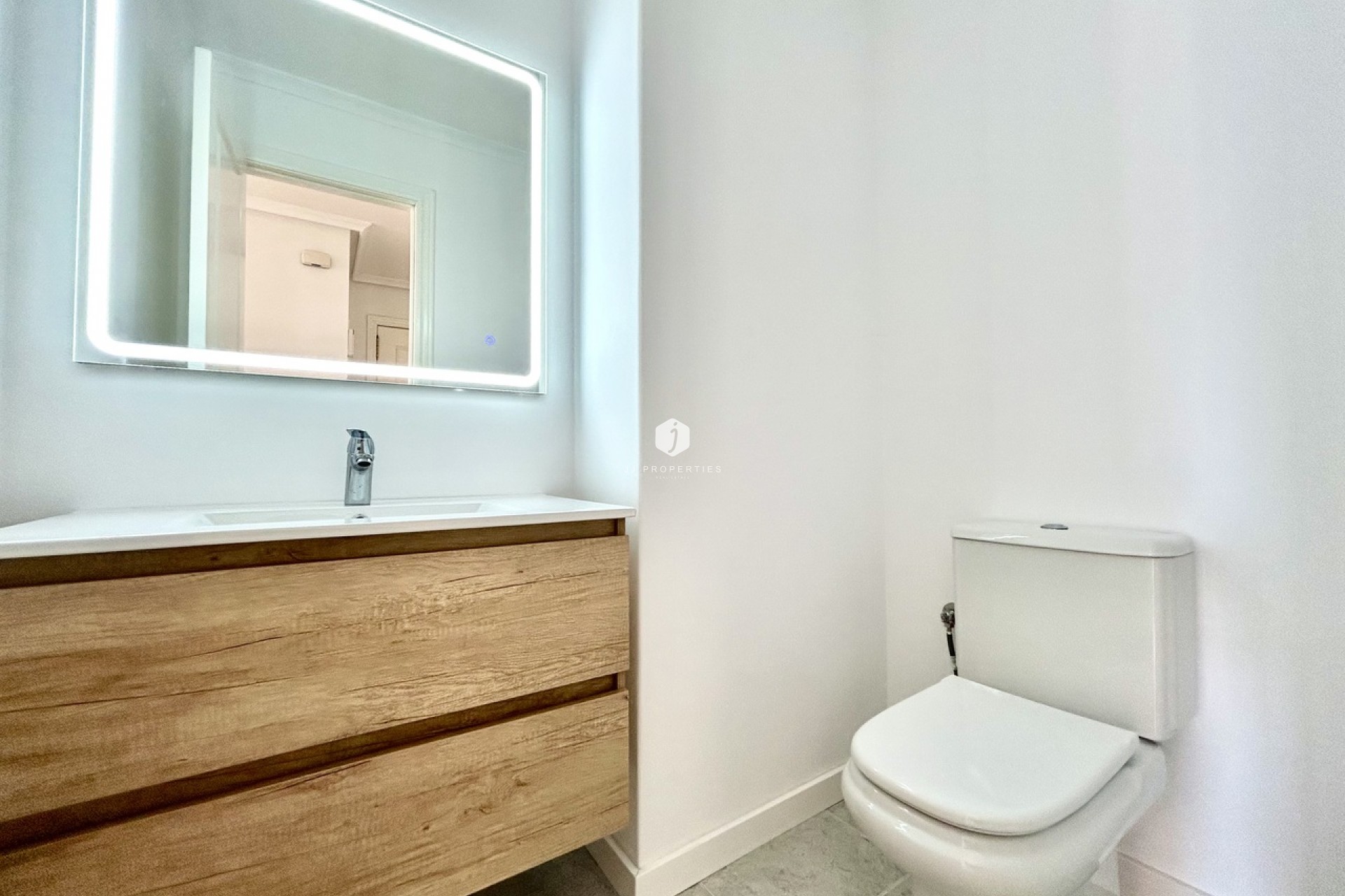 Tweedehands - Appartement / flat -
Campoamor - Costa Blanca