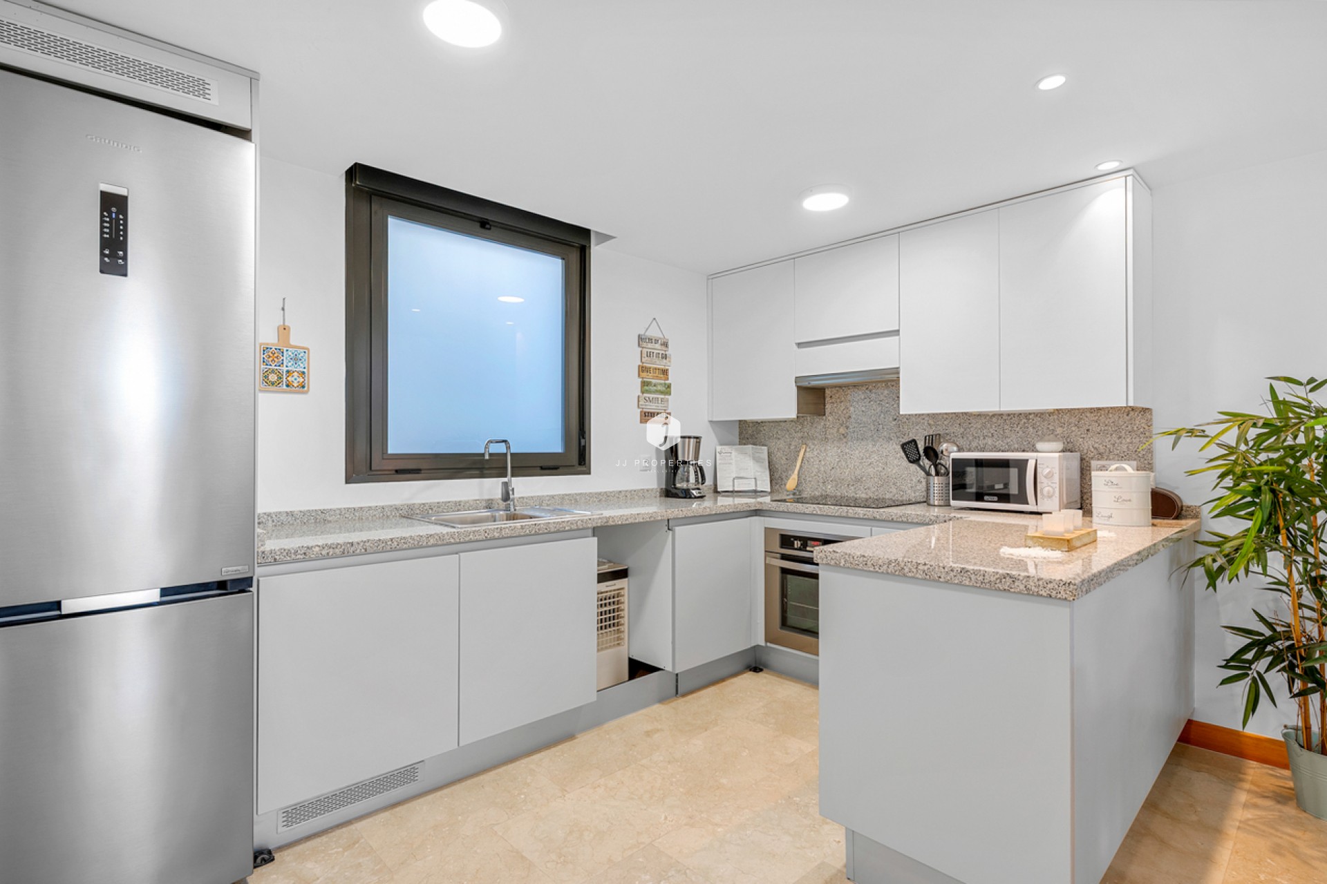 Tweedehands - Appartement / flat -
Campoamor - Costa Blanca