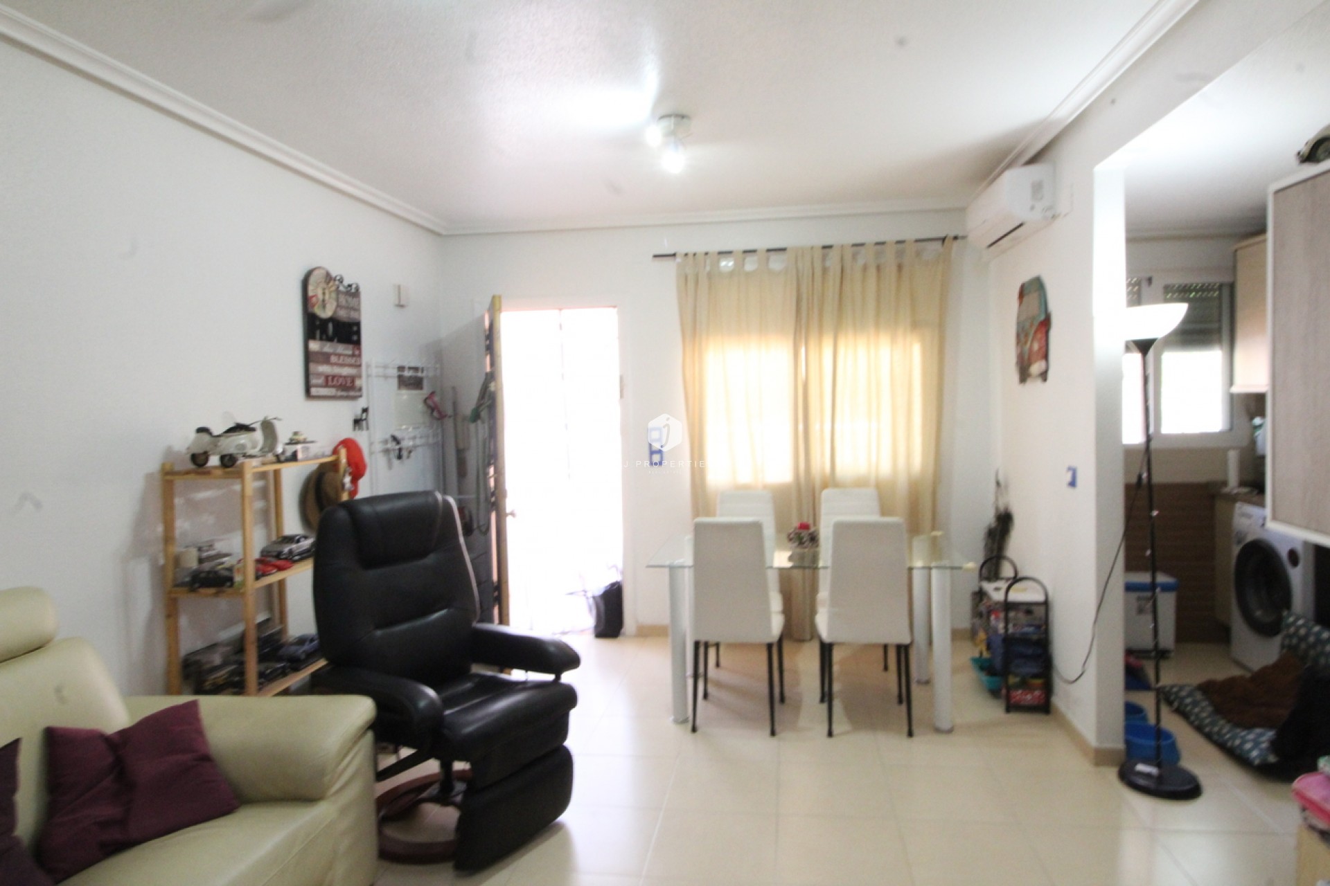 Tweedehands - Appartement / flat -
Daya Nueva - Costa Blanca